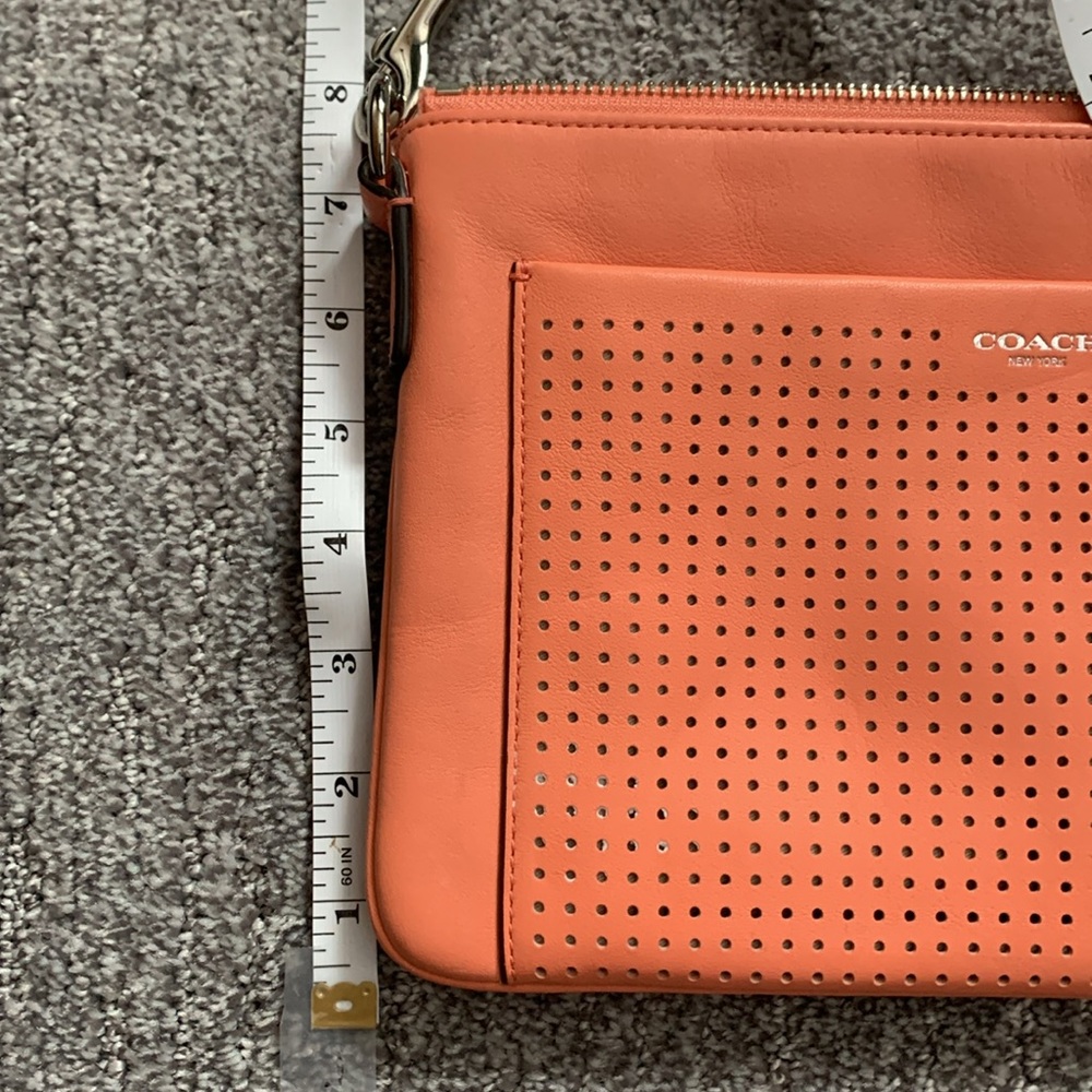 Coach crossbody - Picture 7 of 7